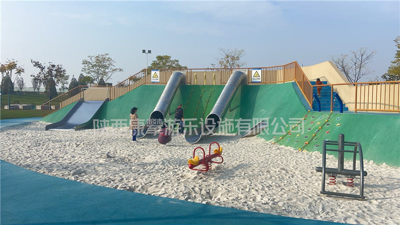 非標定制不銹鋼滑梯