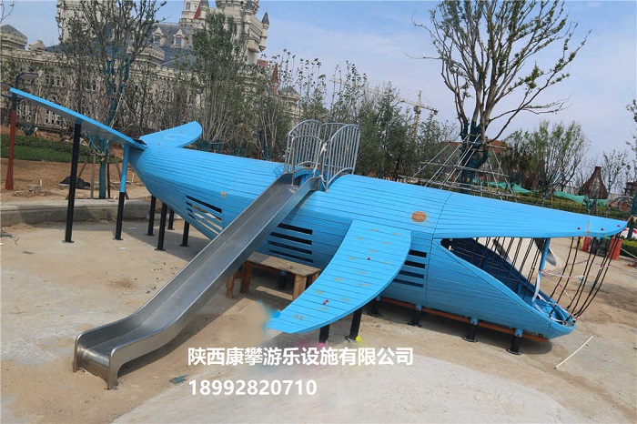 戶外非標(biāo)滑梯