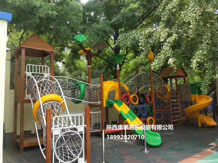 幼兒園戶外攀爬網